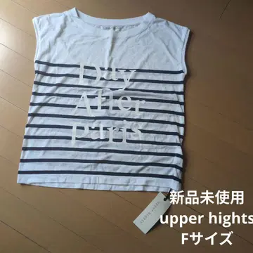 미사용 새상품 슬리브리스 티셔츠 F 사이즈