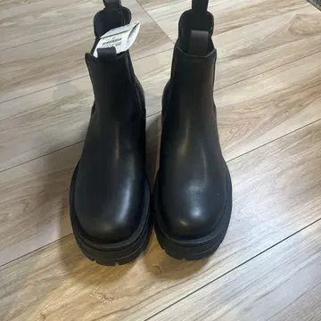 자라 사이드 고어 부츠