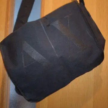 ARMANI EXCHANGE 숄더백 블랙