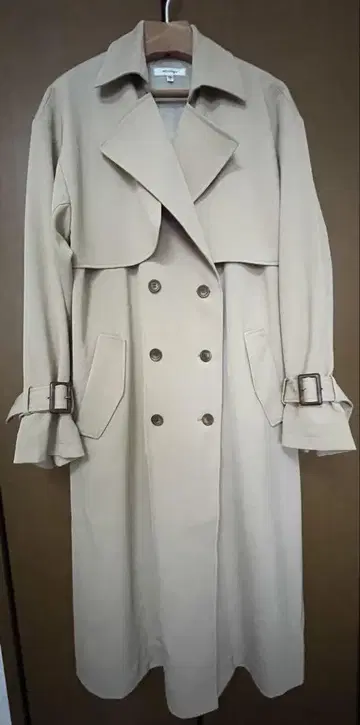 LOOSE DRAPE 트렌치코트