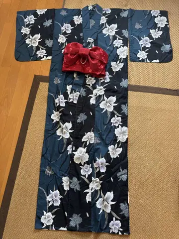 다크 블루 꽃무늬 유카타