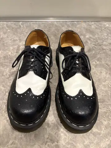 Dr.Martens 윙 칩 26cm 드레스 신발 블랙/화이트