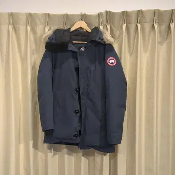 CANADAGOOSE 다운 자켓 퍼 포함