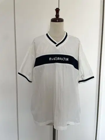 RUNSEOKJIN 투어 셔츠