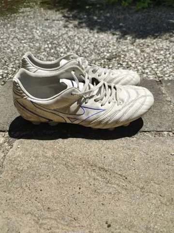 Mizuno 축구화 화이트/블루