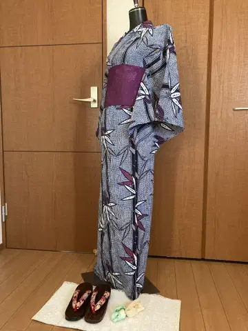 조리 유카타, 새 상품 오비, 일본 나막신 포함