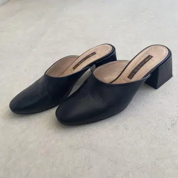 펠리코 사니 뮬 펌프스