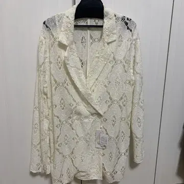 KBF 레이스 테일러 자켓
