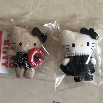 로리즈팜 Me% 토이 키링 산리오 2개 세트