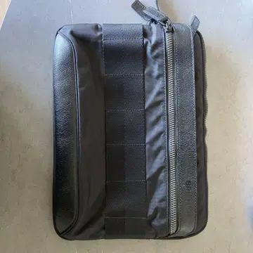 BRIEFING FUSION LIGHT TAP CASE 블랙