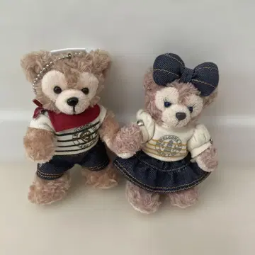 더피 & 셰리 메이 봉제 인형 배지 2013 데님