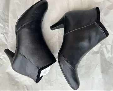블랙 가죽 부츠 Odette e Odile 24.5cm