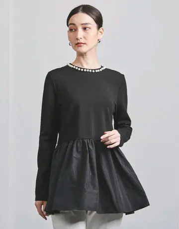 UNITED ARROWS 펄 장식 블랙 긴팔 원피스