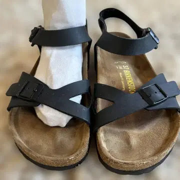 버켄스탁 블랙 스포츠 샌들 37 24cm