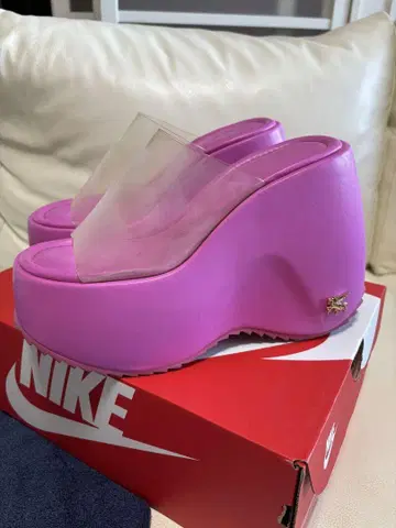 yello 샌들