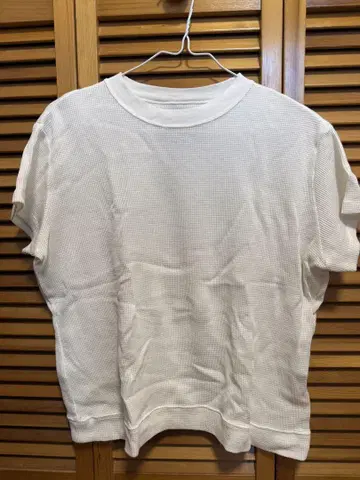 R.H. VINTAGE 화이트 반팔 티셔츠