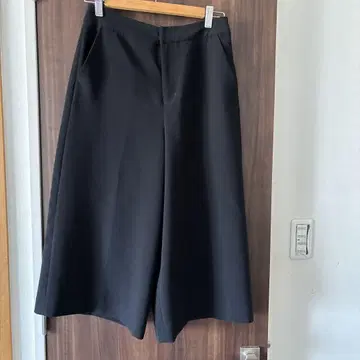 블랙 가우초 팬츠 앞뒤 포켓 부착 38