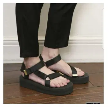 SUICOKE 스이코크 DEUXIEME CLASSE 별주 샌들 통굽