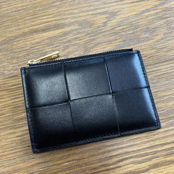 블랙 가죽 프래그먼트 케이스