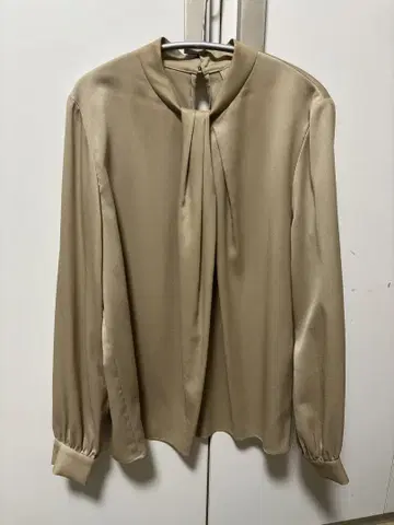 UNITED ARROWS 베이지 긴팔 블라우스