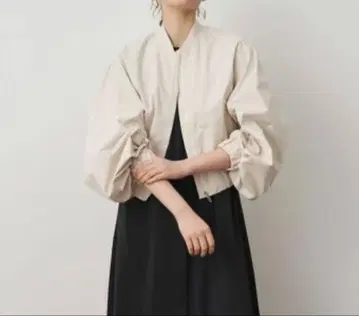 ELENDEEK 블루종 개더 슬리브 MA-1 화이트