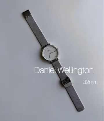 Daniel Wellington 손목시계 32mm 실버 메쉬