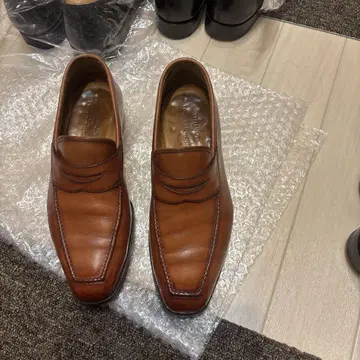 투모로우랜드 별주 스테파노비 로퍼
