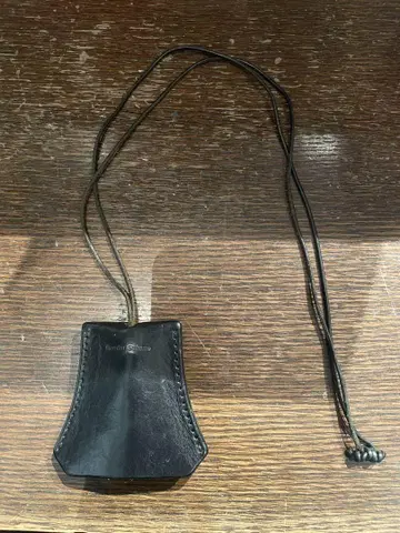 Hender Scheme 키링
