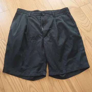 어반 리서치 블랙 숏 팬츠