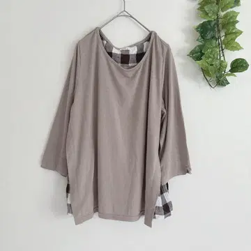 Stylish Thief 베이지 체크 무늬 긴팔 티셔츠