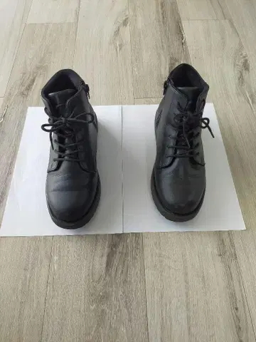 ASBEE 블랙 부츠 지퍼
