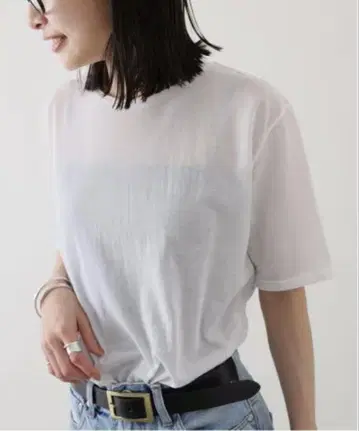 미사용 새상품 택 포함 저널 스탠다드 크루넥 시어 하프 슬리브 T