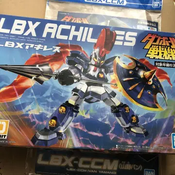 프라모델 골판지 전기 LBX-CCM 아킬레스