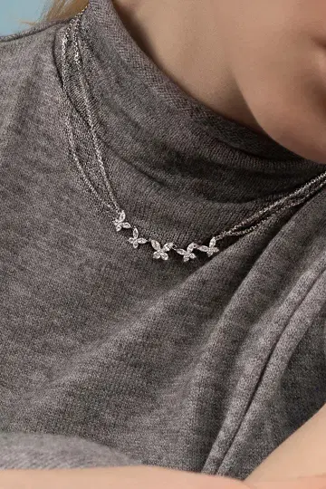 버터플라이 모티브 목걸이 apmMONACO