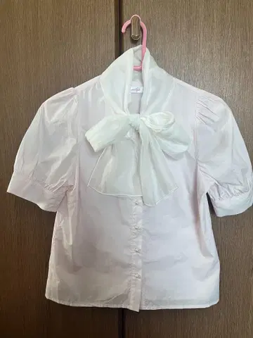 evelyn 시어 리본 코튼 리본 블라우스 핑크