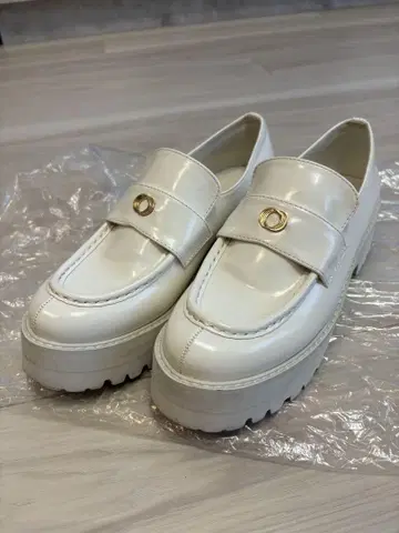 SNIDEL 비트 로퍼 M 아이보리