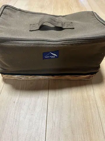 Tent-Mark 칸막이 있는 피크닉 바스켓