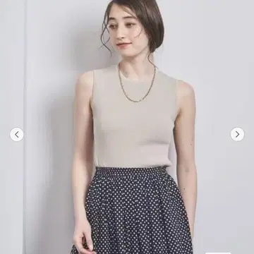 UNITED ARROWS 코튼 리브 슬리브리스 니트 베이지
