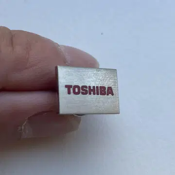 TOSHIBA 배지 핀 배지 사원증