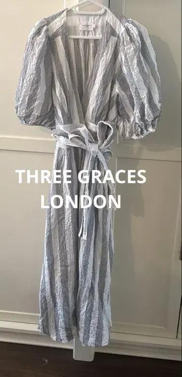 THREE GRACES LONDON 스트라이프 원피스