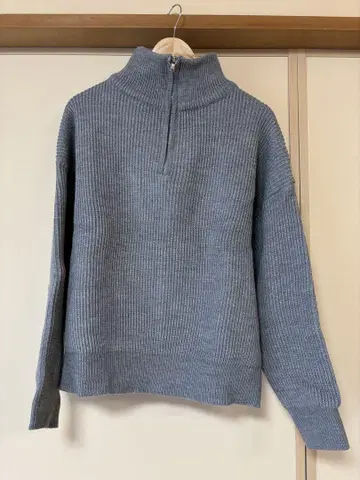 GARMENTS 그레이 하이넥 스웨터