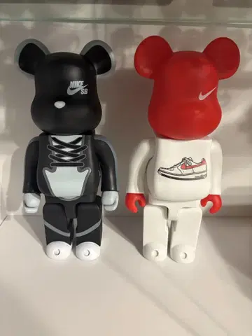 베어브릭 나이키 2개 세트 400%