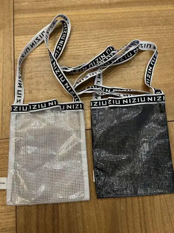 NiziU 비닐 미니백 2개 세트