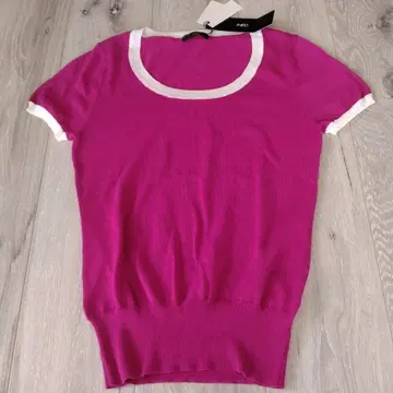 미사용 새상품 택 포함 INED 핑크 반팔 티셔츠 size9