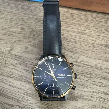 WIRED CHRONOGRAPH 블랙/골드