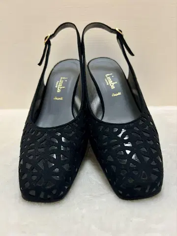 t.inaba 블랙 컷 아웃 디자인 샌들 23cm
