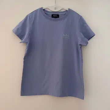 아페쎄 연보라 반팔 티셔츠