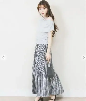 LILLIAN CARAT 깅엄 체크 플레어 스커트