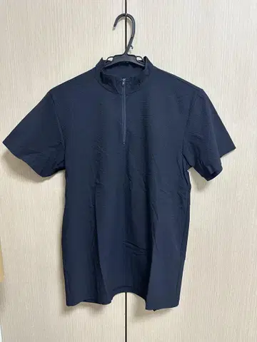 PGG 하프 지퍼 네이비 셔츠