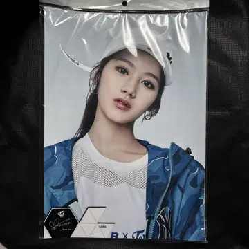TWICE SANA 사나 포스터 스티커 포함